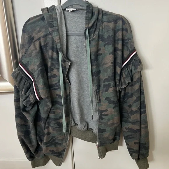 Dance & Marvel Hoodie - Picture 1 of 3